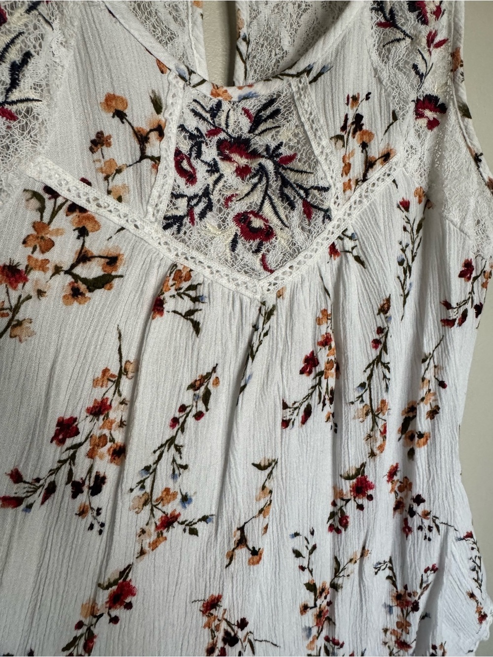 Mason & Belle Floral Embroidered Lace Tank Top White Boho Medium - Picture 4 of 9